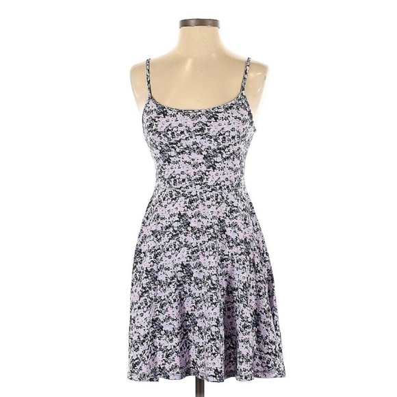 Divided by H&M Casual Dress l SIZE S - Picture 1 of 3